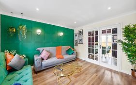 Designer House In Bristol - Hot Tub - Sleeps 10